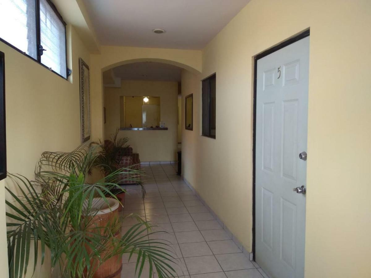 El Ejecutivo Aparthotel Ciudad Obregon Bagian luar foto